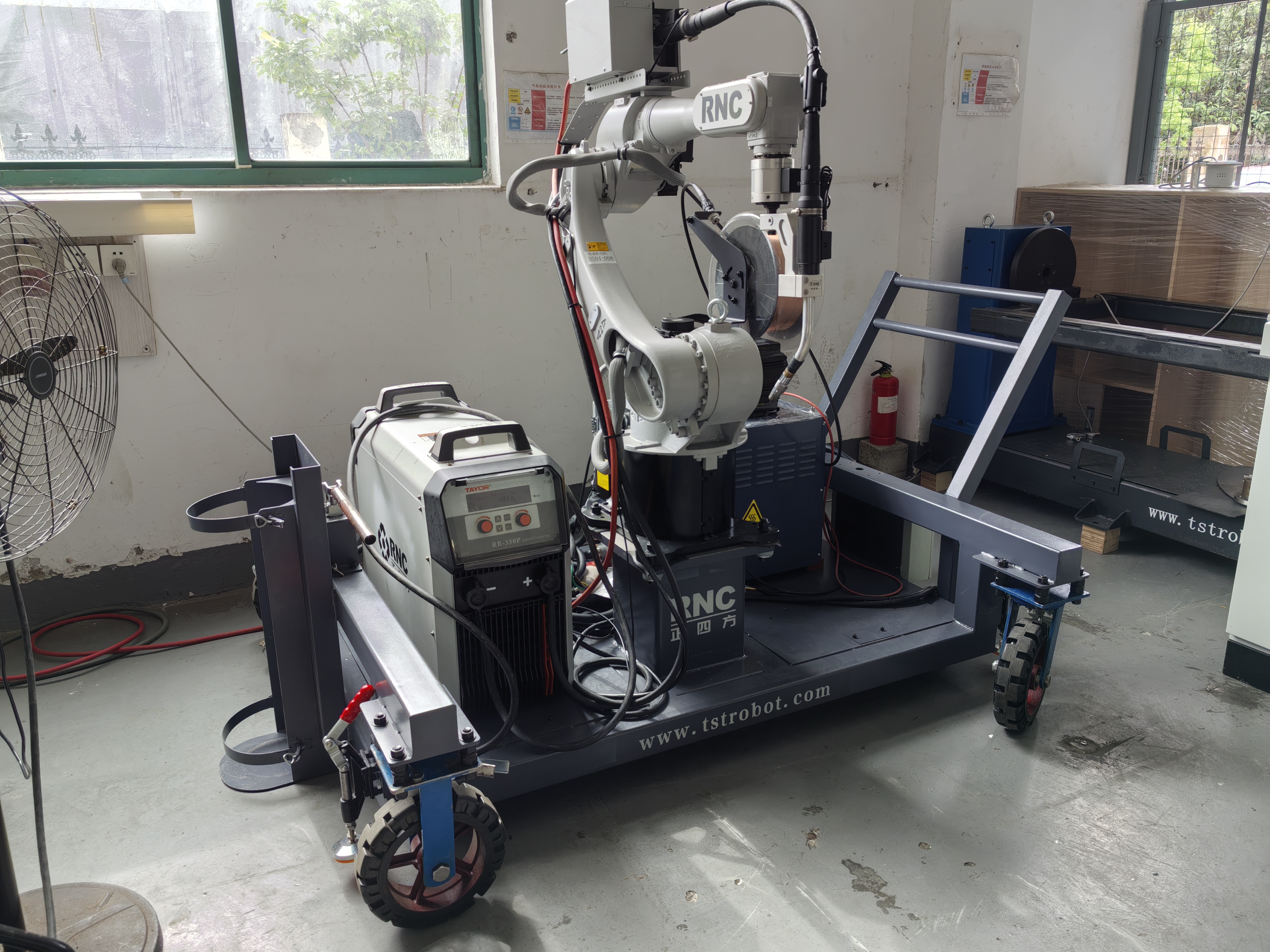 移动焊接机器手-经济款